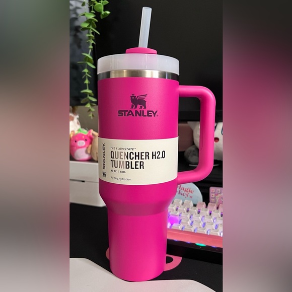 Stanley The quencher h2.o flowstate tumbler 1.18 l colorful  Stanley 40oz Fuchsia 2.0 Tumbler